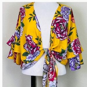 Live 4 Truth Floral Tie Crop